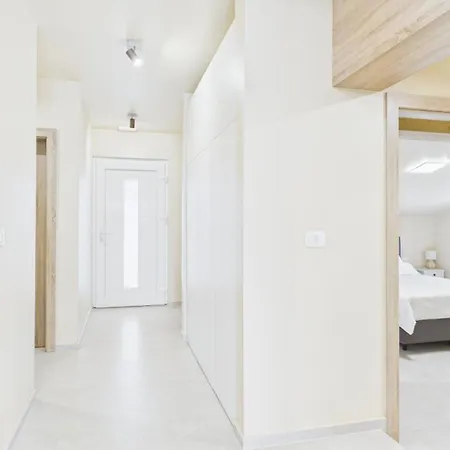 Luksuzni Boglic Apartmán *